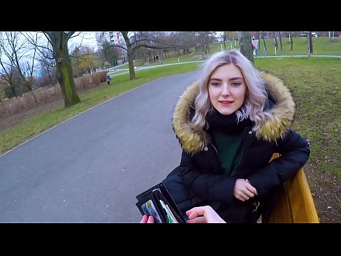 ❤️ Tibla kum sħun ta' barrani għall-flus - blowjob fil-park minn Eva Elfie Porn iebes f'mt.femidaassist.ru ❌